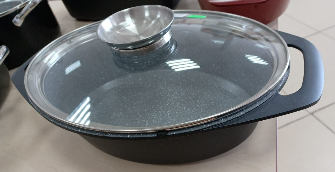 Roaster 5,5 litri oval la yena.ro