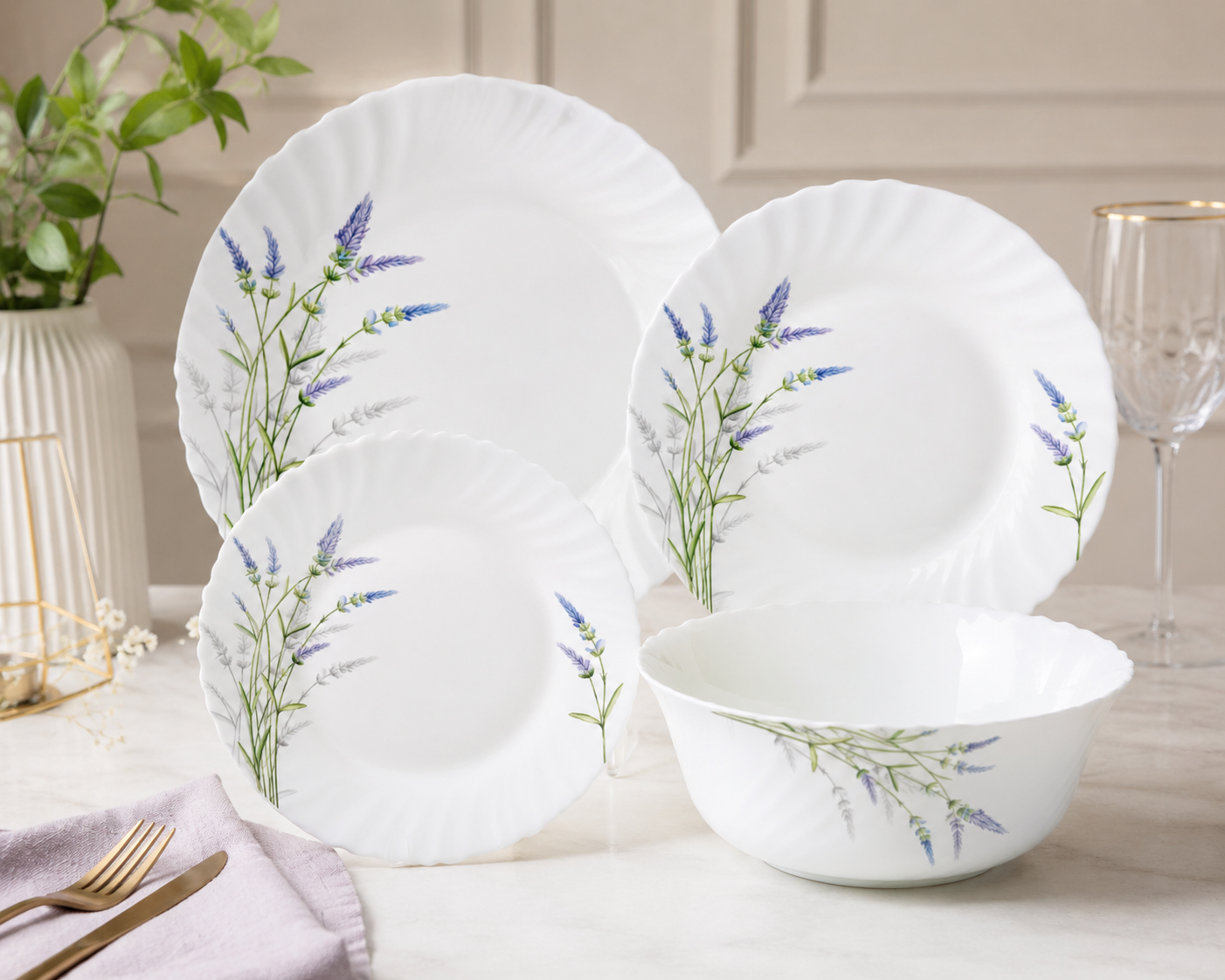 Set de masa farfurii rontunde Lavanda la Yena.ro